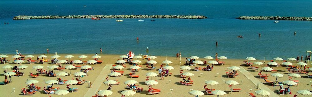 Residence Algarve Rimini Eksteriør billede